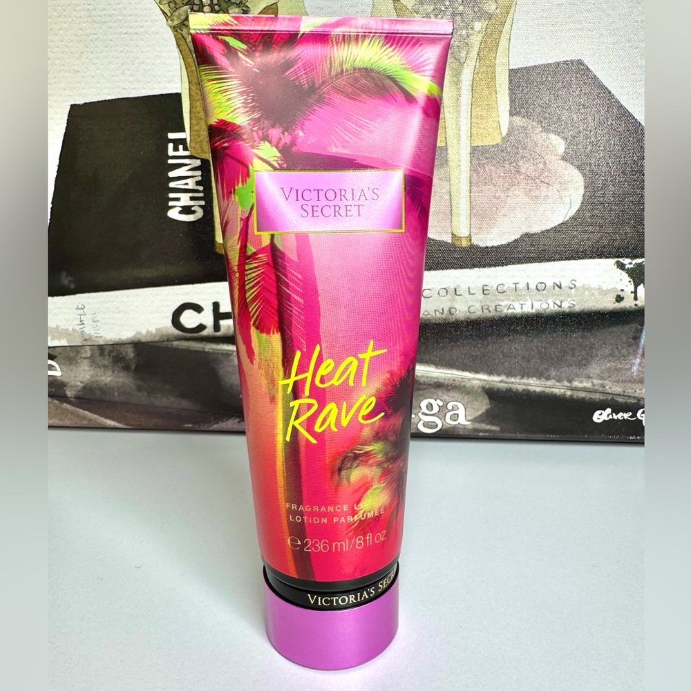 Victoria's Secret Heat Rave Lotion NWT SEALED